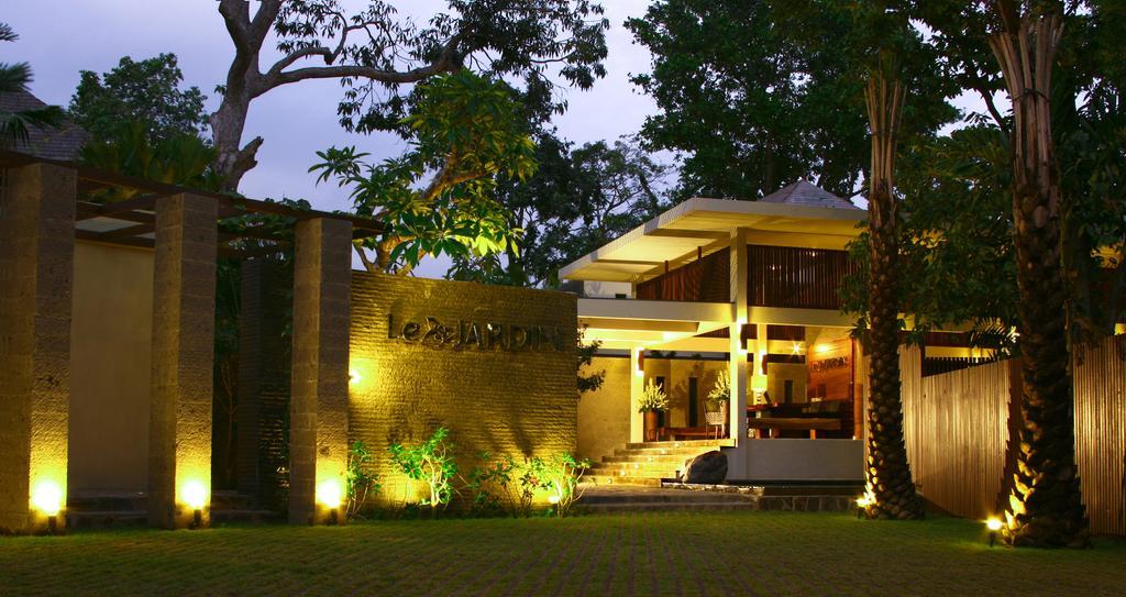Le Jardin Villas Seminyak Exterior photo